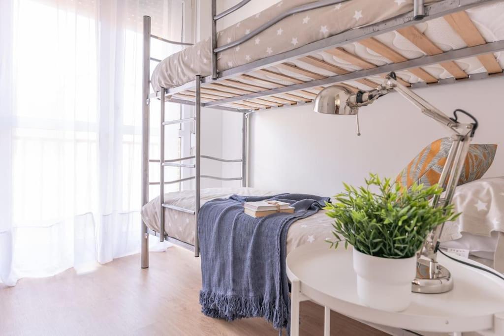 Centrico Y Comodo Apartamento Con Parking Privado 桑坦德 外观 照片